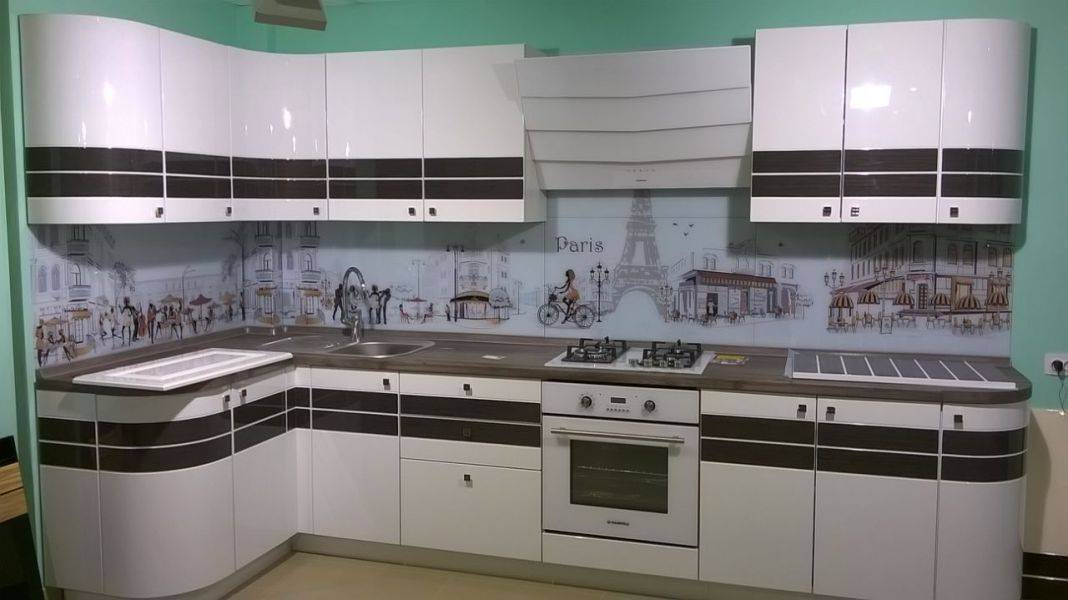 угловая кухня глянец в Мурманске
