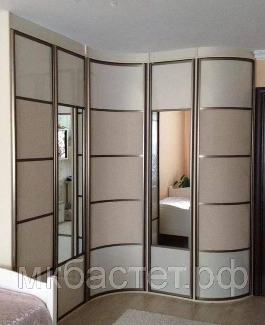 радиусный шкаф-купе р-7 в Мурманске