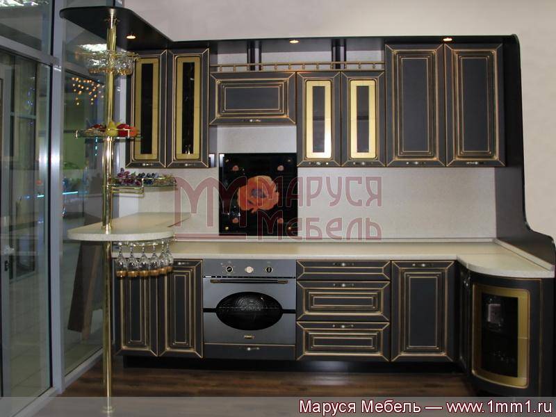 кухня угловая черная с патиной в Мурманске